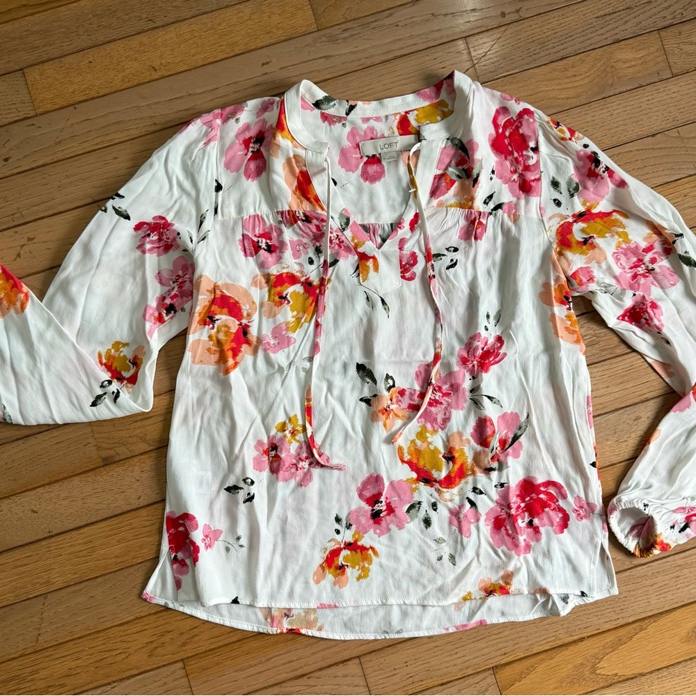 LOFT Women's Floral Blouse - Ivory, Pink, and Orange